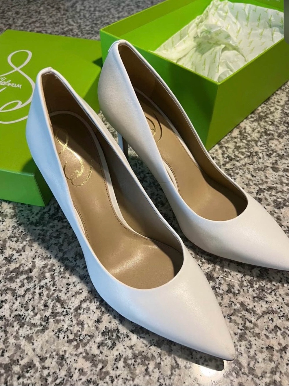 Sam Edelman Hazel Pointed Toe Pump - Picture 2 of 5